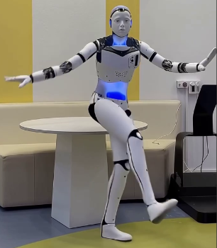 Арди пляшет 3